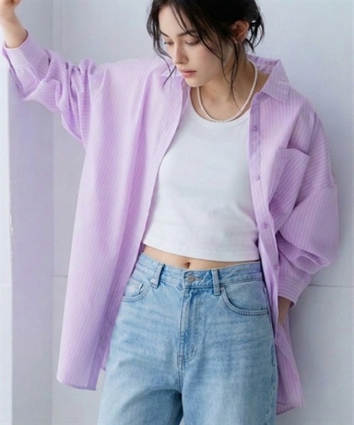 Maison INNESS(メゾンアイネス)の「オーバーサイズブロードレギュラーシャツ(UVカット・イージーケア)(シャツ/ブラウス・レディース・ピンク系その他/グリーン系その他/オフホワイト/ブルー/パープル系その他/ベージュ系その他/ブルー系その他・LL/L/M/10L/8L/6L/5L/4L/3L/S)」の6枚目の写真