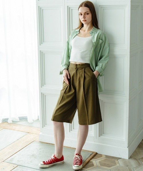 Maison INNESS(メゾンアイネス)の「オーバーサイズブロードレギュラーシャツ(UVカット・イージーケア)(シャツ/ブラウス・レディース・ピンク系その他/グリーン系その他/オフホワイト/ブルー/パープル系その他/ベージュ系その他/ブルー系その他・LL/L/M/10L/8L/6L/5L/4L/3L/S)」の16枚目の写真