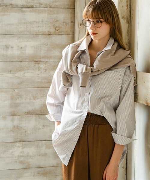 Maison INNESS(メゾンアイネス)の「オーバーサイズブロードレギュラーシャツ(UVカット・イージーケア)(シャツ/ブラウス・レディース・ピンク系その他/グリーン系その他/オフホワイト/ブルー/パープル系その他/ベージュ系その他/ブルー系その他/ベージュ系その他2・LL/L/M/10L/8L/6L/5L/4L/3L/S)」の19枚目の写真