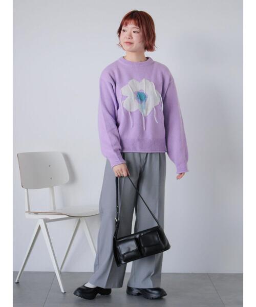 ehka sopo（エヘカソポ）の「花モチーフニット（ニット/セーター・レディース・ネイビー/オフホワイト/サックスブルー/ラベンダー・F）」の19枚目の写真