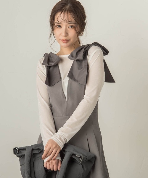 VICKY(ビッキー)の「ニュアンスベロアアシメタックカットソー≪手洗い可能≫(Tシャツ/カットソー・レディース・オフホワイト/ネイビー/パープル・M)」の5枚目の写真