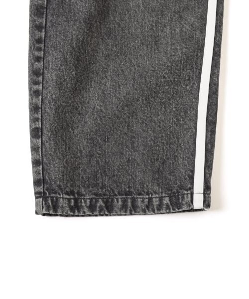 GLAZOS（グラソス）の「【大人向けサイズあり】デニム・ラインパンツ（デニムパンツ・キッズ・ライトブルー/ブラック/ブルー・L/M/S/LL）」の13枚目の写真