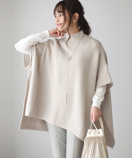 Ehre style(エーレスタイル)の「体型カバー叶う。360度無敵!ポンチョニット(Tシャツ/カットソー・レディース・ベージュ/ブラック・FREE)」の3枚目の写真