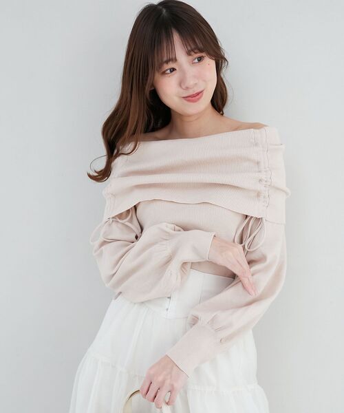 MAJESTIC LEGON（マジェスティックレゴン）の「ドロストオフショルニット（ニット/セーター・レディース・イエロー/ピンク/オフホワイト/グレー・MEDIUM）」の4枚目の写真