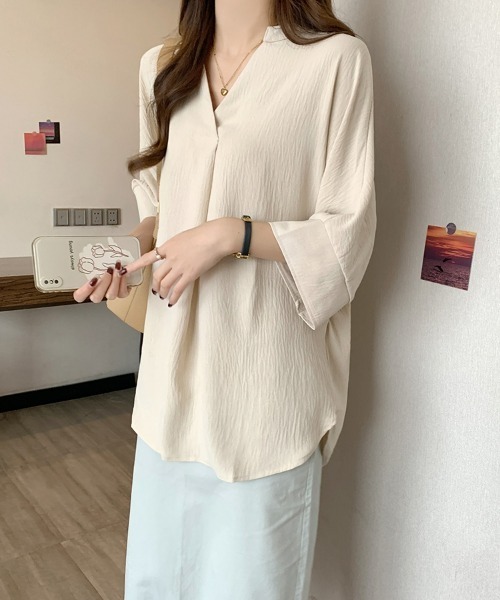 SEU(エスイーユー)の「レディース 体型カバー プルオーバー ドルマンブラウス スリーブ 薄手 スキッパー 洗える/UVケア ビッグシルエット 韓国風 オフィスカジュアル きれいめカジュアル(シャツ/ブラウス・レディース・ベージュ/ネイビー/ホワイト/ブラック・フリー)」の22枚目の写真