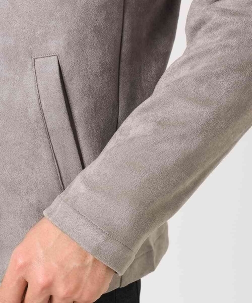 a.v.v(アーヴェヴェ)の「【洗濯機で洗える】フェイクスエードシングルライダース(ライダースジャケット・メンズ・ベージュ/グレー・46/48)」の20枚目の写真