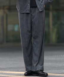 SPU（スプ）の「TR / コーデュロイ マルチファブリックリラクシングタックワイドスラックスパンツ（スラックス）」