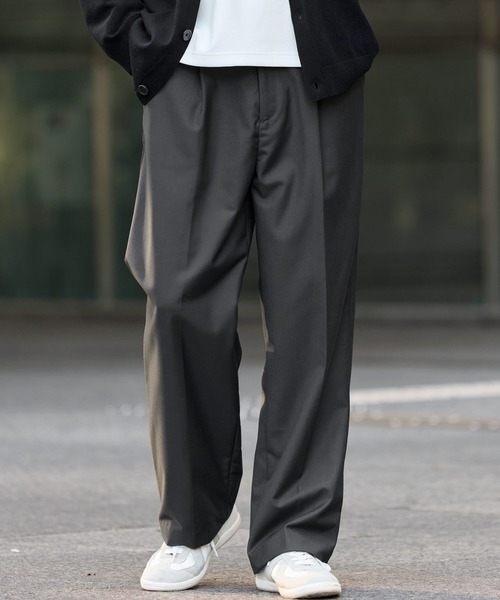 SPU（スプ）の「TR / コーデュロイ マルチファブリックリラクシングタックワイドスラックスパンツ（スラックス・メンズ・ブラック系/ブラック/ネイビー系/グレー系/ベージュ系/チャコール/ベージュ/ブラウン/ブラック系1/グレー系1/ネイビー系1/ブラウン系1・XL/L/M/S）」の4枚目の写真