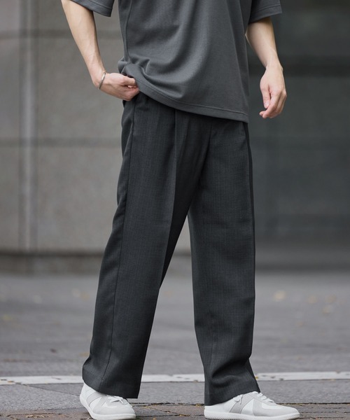 SPU（スプ）の「TR / コーデュロイ マルチファブリックリラクシングタックワイドスラックスパンツ（スラックス・メンズ・ブラック系/ブラック/ネイビー系/グレー系/ベージュ系/チャコール/ベージュ/ブラウン/ブラック系1/グレー系1/ネイビー系1/ブラウン系1・XL/L/M/S）」の16枚目の写真