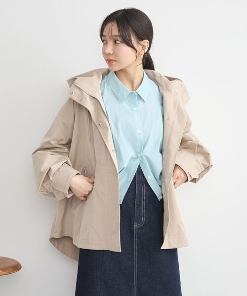 and wander ベージュ　マウンテンパーカー and wander ベージュ マウンテンパーカー and wander（アンド