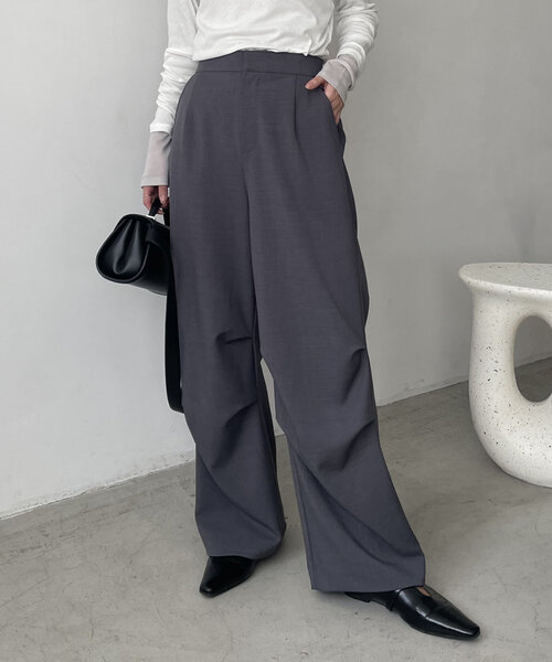 CAPRICIEUX LE'MAGE（カプリシューレマージュ）の「膝タックパンツ