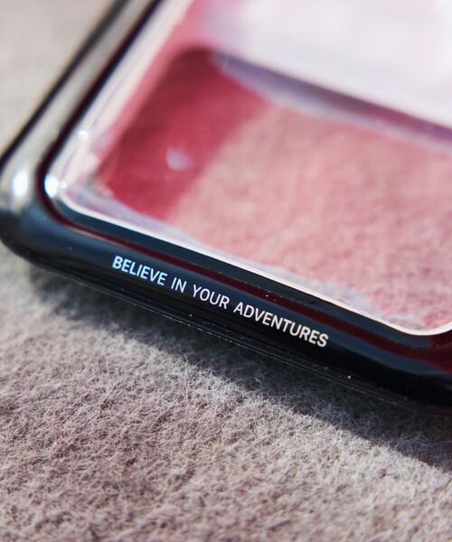 NANGA（ナンガ）の「NANGA × FREAK'S STORE/ナンガ × フリークスストア 別注 FLOATING PHONE PROTECT CASE フローティング フォーンプロテクト ケース（スマホケース/カバー・メンズ・ブラック・ONE SIZE）」の14枚目の写真