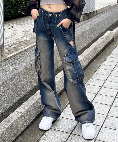 SPIRALGIRL（スパイラルガール）の「2WAYカーゴオーバーダイデニム（デニムパンツ・レディース・ブラック/ブルー・MEDIUM/SMALL）」の14枚目の写真