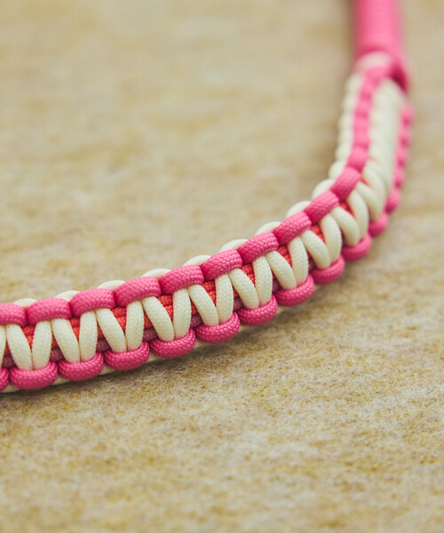 A SCENE(エーシーン)の「A SCENE/エーシーン DESIGN PARACORD SHOULDER デザインパラコードショルダー(スマホグッズ・メンズ・ブラック/その他/シルバー/イエロー/ピンク・ONE SIZE)」の21枚目の写真