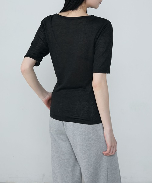 le ELMi（ルエルミ）の「Front snap design tops / フロントスナップ デザイントップス（Tシャツ/カットソー・レディース・チャコールグレー/ブラック・FREE）」の7枚目の写真