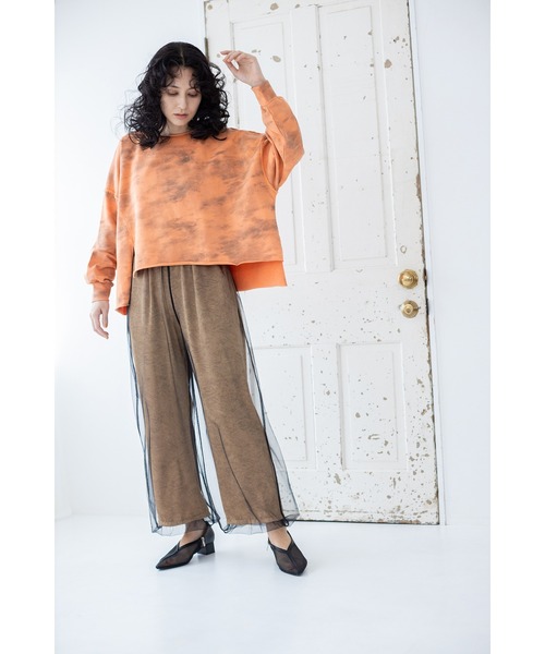 OSMOSIS(オズモーシス)の「裏毛ワイドプルオーバー(スウェット・レディース・ホワイト/オレンジ/ブラック・ONE SIZE)」の4枚目の写真