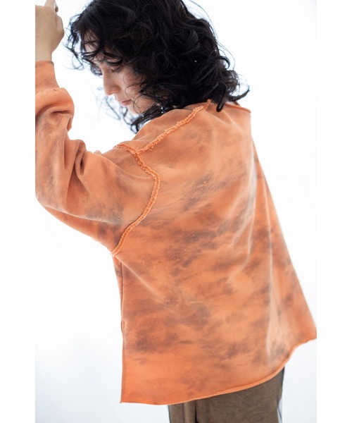 OSMOSIS(オズモーシス)の「裏毛ワイドプルオーバー(スウェット・レディース・ホワイト/オレンジ/ブラック・ONE SIZE)」の11枚目の写真