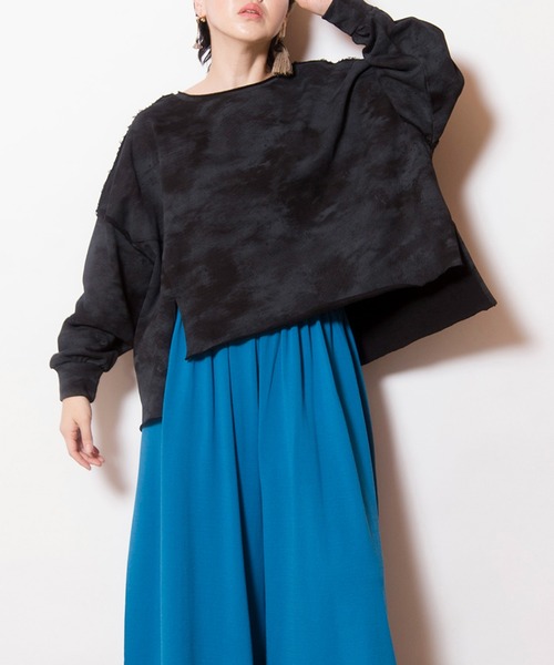 OSMOSIS(オズモーシス)の「裏毛ワイドプルオーバー(スウェット・レディース・ホワイト/オレンジ/ブラック・ONE SIZE)」の13枚目の写真