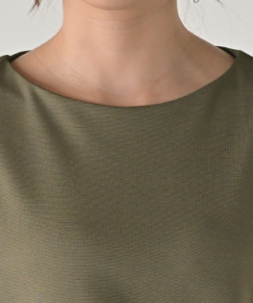 HUG.U(ハグユー)の「華奢見え 隠しドルマントップス(Tシャツ/カットソー・レディース・ライトベージュ/ホワイト/スモークピンク/カーキ/ブラック・FREE)」の17枚目の写真