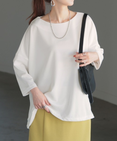 HUG.U(ハグユー)の「華奢見え 隠しドルマントップス(Tシャツ/カットソー・レディース・ライトベージュ/ホワイト/スモークピンク/カーキ/ブラック・FREE)」の20枚目の写真