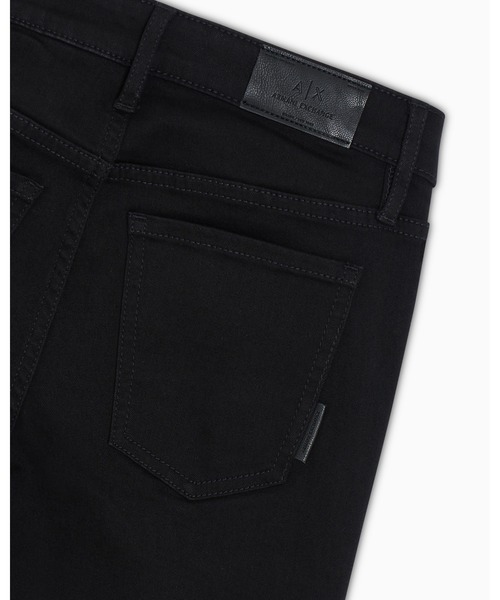 ARMANI EXCHANGE(アルマーニエクスチェンジ)の「【A|X アルマーニ エクスチェンジ】ブラックデニムパンツ_J01 SUPER SKINNY(デニムパンツ・レディース・ブラック・28inch/27inch/26inch/25inch/24inch/29inch)」の5枚目の写真