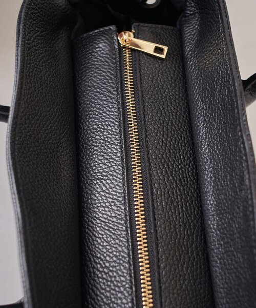 Lui's（ルイス）の「MILLELA FIRENZE ミディアムハンドバッグ（ハンドバッグ・レディース・ダークブラウン/ブラック・FREE）」の8枚目の写真