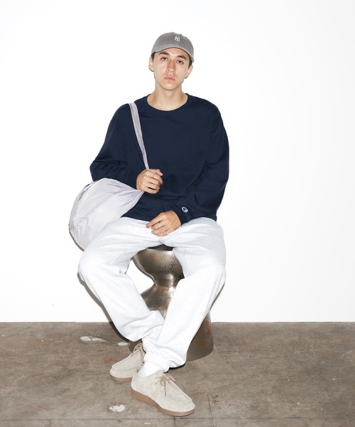 Champion(チャンピオン)の「Champion / 5.2oz OVER SIZE LONGSLEEVE T-SHIRTS / CC8C 秋服 冬服(Tシャツ/カットソー・メンズ・ブラック/グレー/ネイビー/ホワイト・XL/L/M/S)」の15枚目の写真