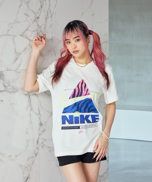 NIKE（ナイキ）の「ナイキ スポーツウェア Tシャツ / Nike Sportswear T-Shirt HV9150-133 Sail（Tシャツ/カットソー・メンズ・クリーム・S/M/L/XL/2XL）」の5枚目の写真