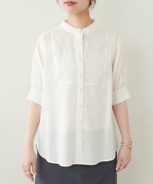 natural couture（ナチュラルクチュール）の「パール釦ヨーク切替5分袖シャツブラウス（シャツ/ブラウス・レディース・ブルー系その他/ブラック系その他/ブルー/オフホワイト/グレー・FREE）」の13枚目の写真