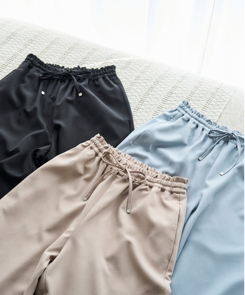 mil（ミル）の「【再生産】【UVケア・接触冷感】リラックスワイドパンツ（その他パンツ・レディース・モカ/サックスブルー/ブラック/チャコールグレー/グレイッシュベージュ/アッシュブラウン・M-Regular/S-Short/M-Short/S-Regular）」の7枚目の写真