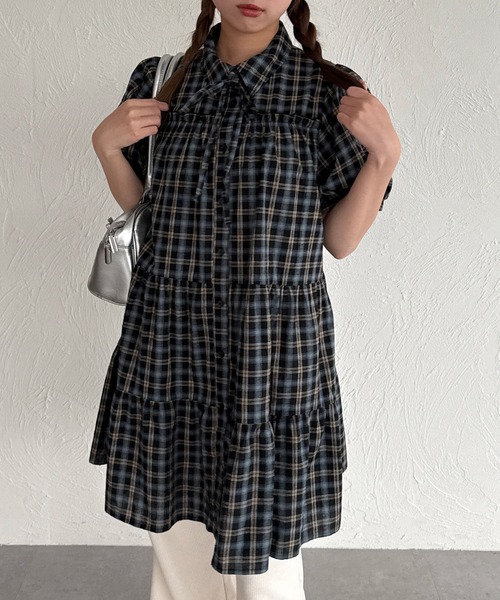 kutir（クティール）の「【紐付き】アソートティアードシャツワンピース/チュニック（ワンピース・レディース・ライトブルー/ベージュ/ライトグリーン/オフホワイト/ブラック/ブラック系その他/イエロー/ボルドー・FREE）」の3枚目の写真