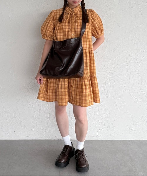 kutir（クティール）の「【紐付き】アソートティアードシャツワンピース/チュニック（ワンピース・レディース・ライトブルー/ベージュ/ライトグリーン/オフホワイト/ブラック/ブラック系その他/イエロー/ボルドー・FREE）」の21枚目の写真