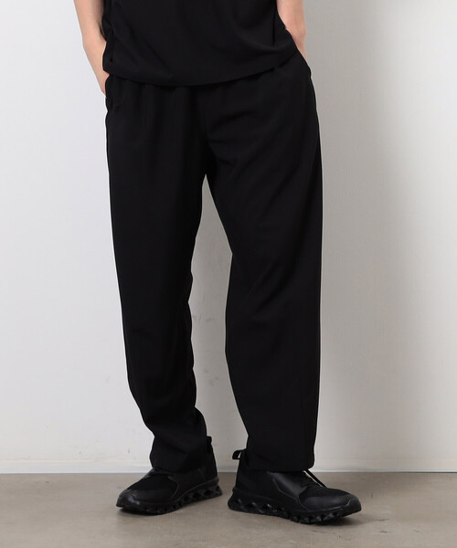 COMME CA ISM(コムサイズム)の「【セットアップ対応】ライトウエイト ポリエステル ワイドバルーンパンツ(その他パンツ・メンズ・ネイビー/ベージュ/グレー/ブラック・MEDIUM/LARGE)」の2枚目の写真