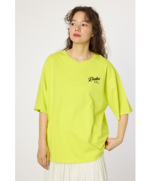 RODEO CROWNS WIDE BOWL(ロデオクラウンズワイドボウル)の「RCS VネックTシャツ(Tシャツ/カットソー・レディース・オフホワイト/ブラック/イエロー/カーキ・FREE)」の21枚目の写真