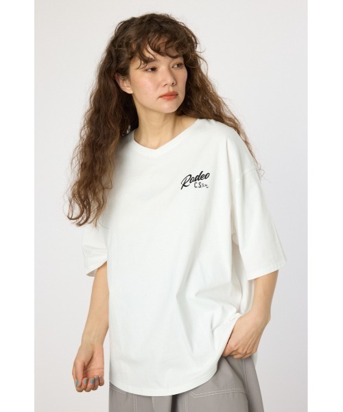 RODEO CROWNS WIDE BOWL(ロデオクラウンズワイドボウル)の「RCS VネックTシャツ(Tシャツ/カットソー・レディース・オフホワイト/ブラック/イエロー/カーキ・FREE)」の16枚目の写真