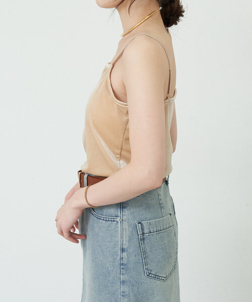 SHENERY（シーナリー）の「《コーデのポイントに》ベロアキャミソール（キャミソール・レディース・ブルー/ベージュ・FREE）」の15枚目の写真