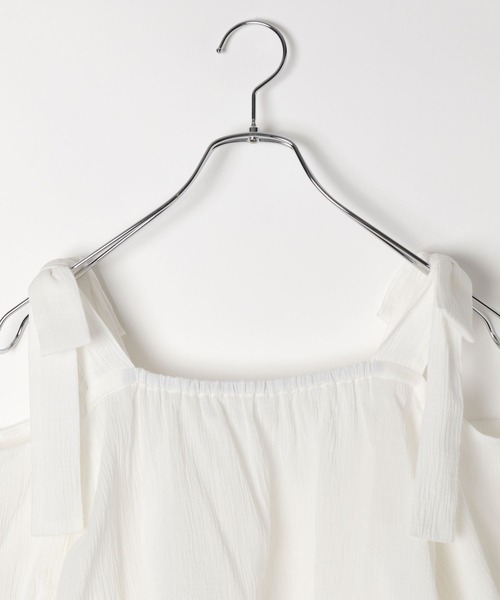 repipi armario（レピピ アルマリオ）の「【girly line】リボンオフショルブラウス（シャツ/ブラウス・キッズ・ホワイト/サックスブルー/ブラック・LARGE/MEDIUM/SMALL）」の14枚目の写真