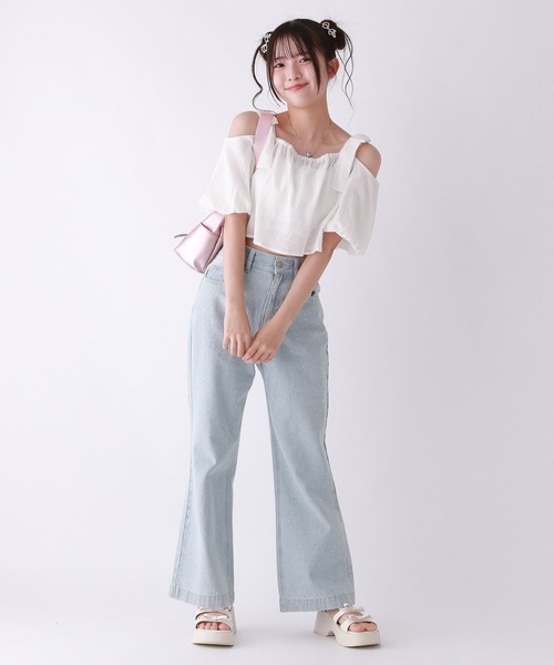 repipi armario（レピピ アルマリオ）の「【girly line】リボンオフショルブラウス（シャツ/ブラウス・キッズ・ホワイト/サックスブルー/ブラック・LARGE/MEDIUM/SMALL）」の6枚目の写真