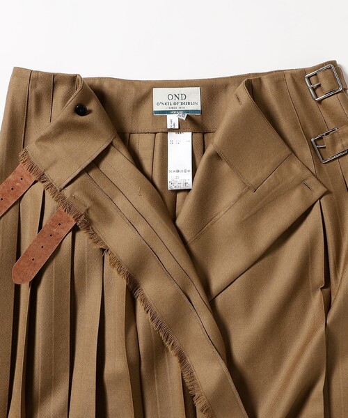 O'NEIL of DUBLIN（オニールオブダブリン）の「O’NEIL OF DUBLIN / ウール ワイドベルト ロング キルトスカート（スカート・レディース・ブラウン系その他4/グリーン・8/12/10）」の17枚目の写真