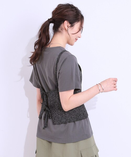 Cutie Blonde（キューティーブロンド）の「【S-LL/2点セット】ラメニットキャミ＆ロゴTシャツ（その他トップス・レディース・ホワイト/ライトグレー/ブラック・01/02/03/04）」の9枚目の写真