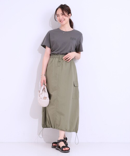 Cutie Blonde（キューティーブロンド）の「【S-LL/2点セット】ラメニットキャミ＆ロゴTシャツ（その他トップス・レディース・ホワイト/ライトグレー/ブラック・01/02/03/04）」の13枚目の写真