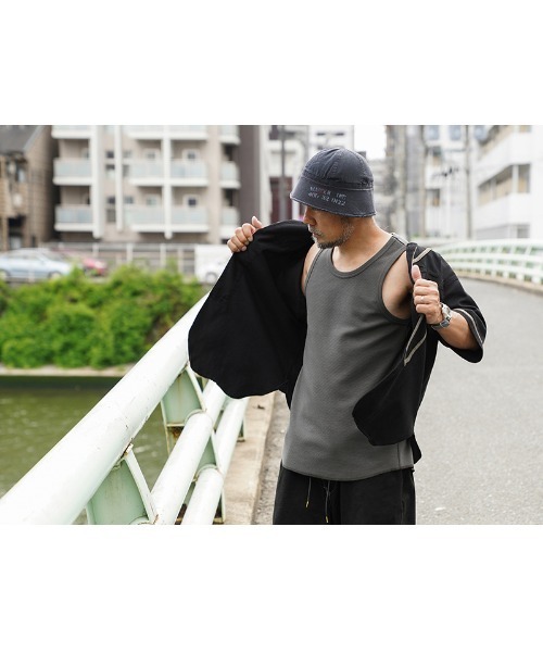 W&LT W＆LT ウォルト パクパクくん タンクトップ W&LT パクパクくん タンクトップ ウォルト - メルカリ