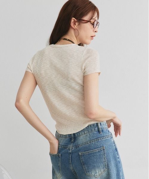 ad thie(アドティエ)の「ハーフスリーブ シアーリブニット(ニット/セーター・レディース・ライトブルー/ライトピンク/ナチュラル/ライトグリーン/ブラック・FREE)」の11枚目の写真