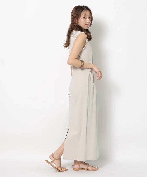 ⭐︎新品未使用⭐︎ JUSGLITTY ジャスグリッティーのワンピース JUSGLITTY（ジャスグリッティー）の「セーラーカラーワンピース