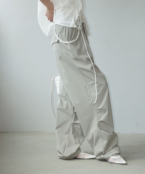 その他 Estra エアリー パラシュート ナイロンパンツ chw25s079-ファッション