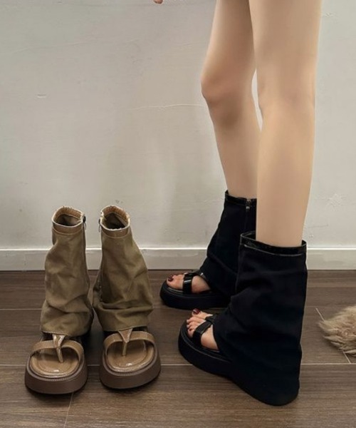 Ritzy（リッツィー）の「ブーツサンダル（サンダル・レディース・ベージュ/ブラック・23/24/25/24.5/23.5）」の12枚目の写真