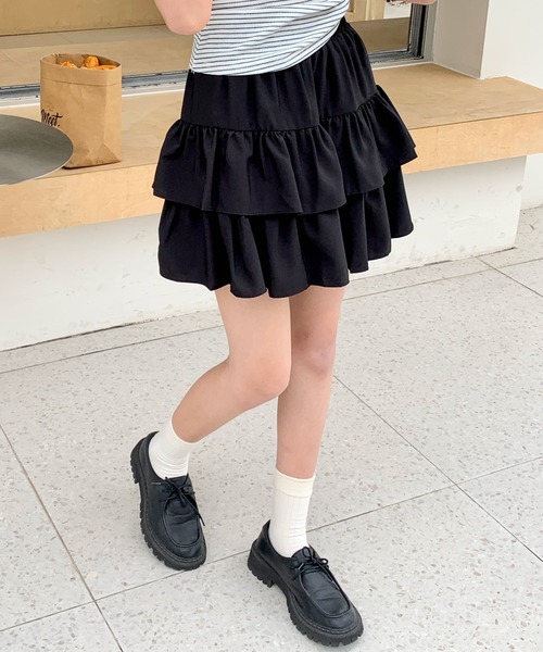everycoco(エブリーココ)の「ダブルフリルティアードミニスカート インナーパンツ付き(スカート・レディース・ホワイト/ブラック・FREE)」の21枚目の写真