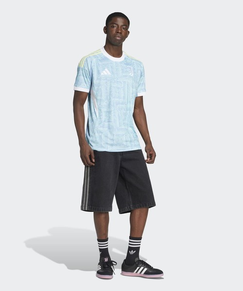 adidas（アディダス）の「ユベントス 25/26 アウェイ ジャージー / アディダス adidas（Tシャツ/カットソー・メンズ・ブルー・XXX-LARGE/XX-LARGE/X-LARGE/SMALL/MEDIUM/LARGE）」の5枚目の写真