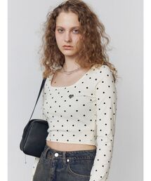 EMODA（エモダ）の「クロスクロップフィットトップ（Tシャツ/カットソー）」