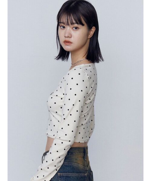 EMODA 新作　Tシャツ セール】アートグラフィックオーバーTシャツ（Tシャツ